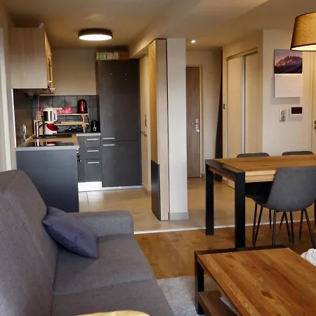 Moderne, Proche Centre, Balcon Est, 6 Pers., Casier A Ski, Navettes Gratuites, Arc 1800 - Fr-1-346-537 *